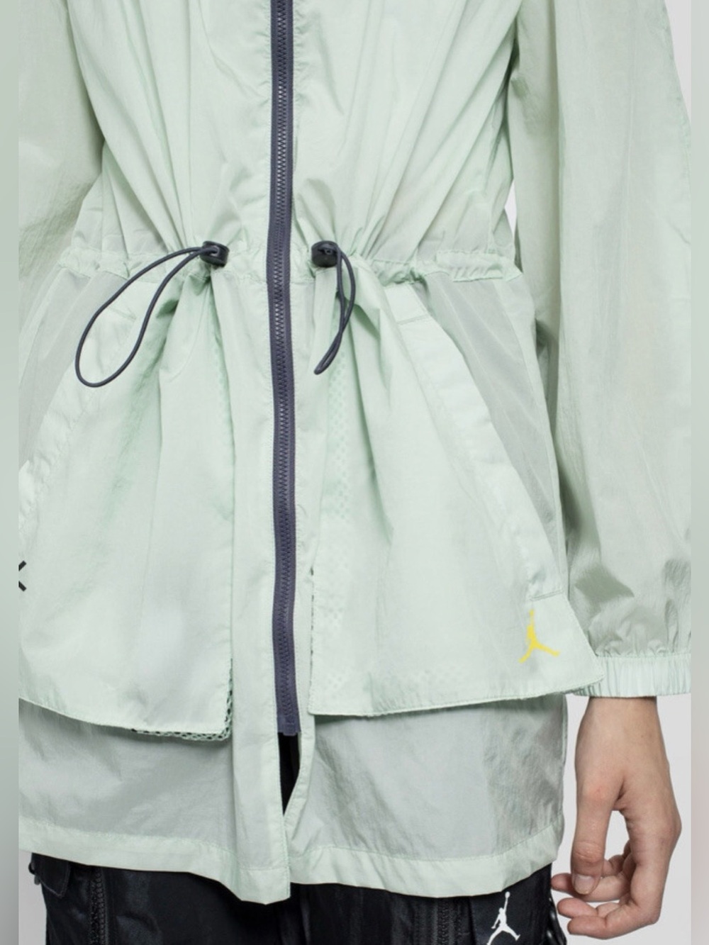 Jordan Utility Off Shoulder Jacket - Picture 2 of 16